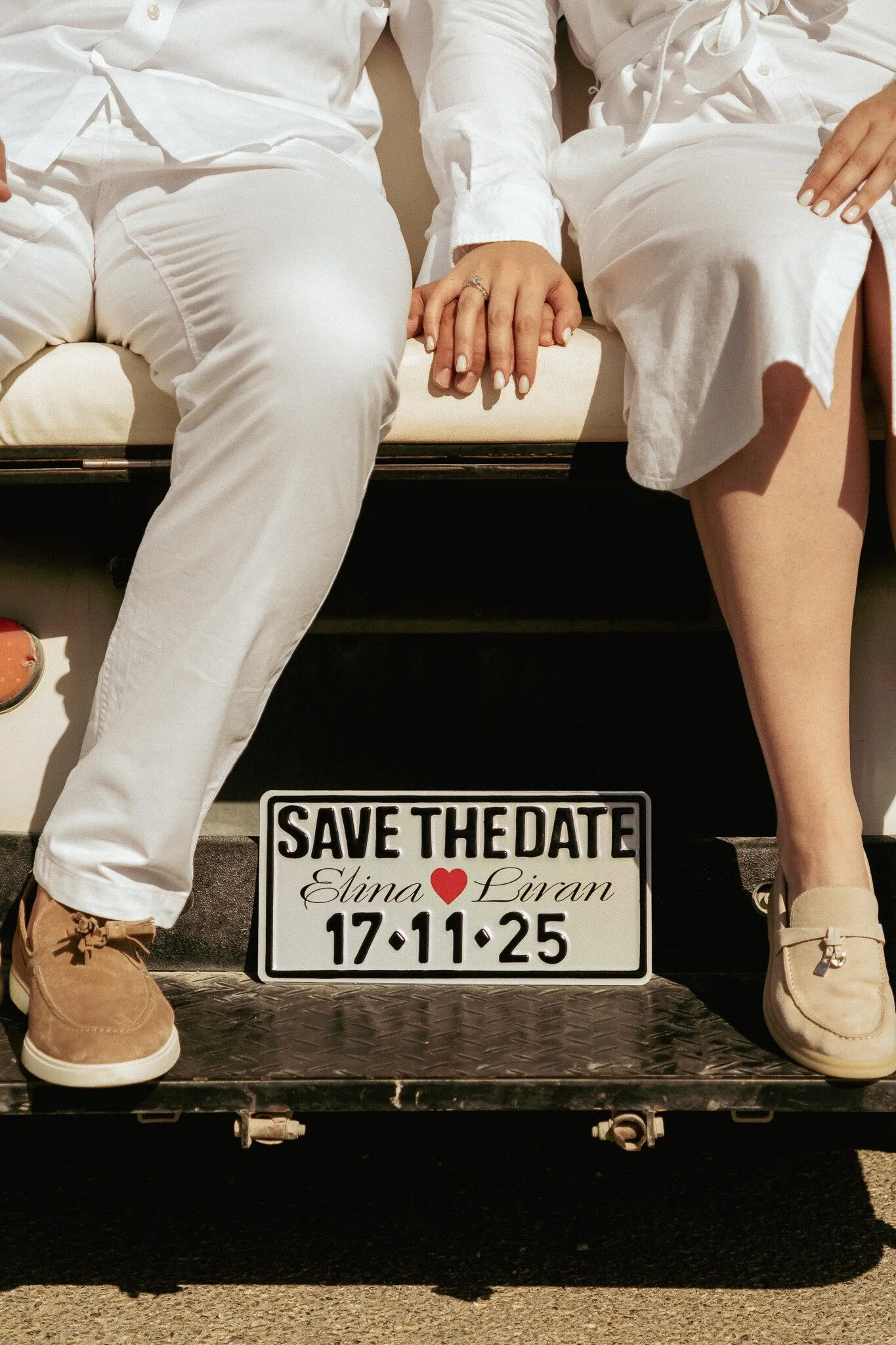 צילומי Save the Date באשדוד - זוג צעיר לפני החתונה